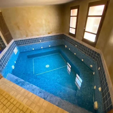 Ebene, 9 Couple Only Au Village Naturiste 3*